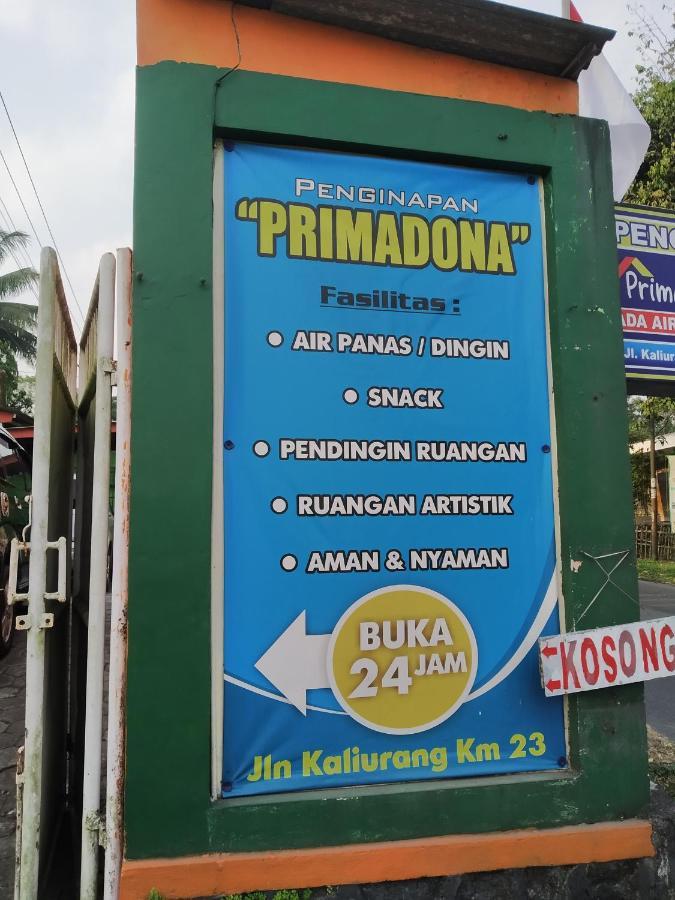 Primadona Homestay Sleman  Exterior photo